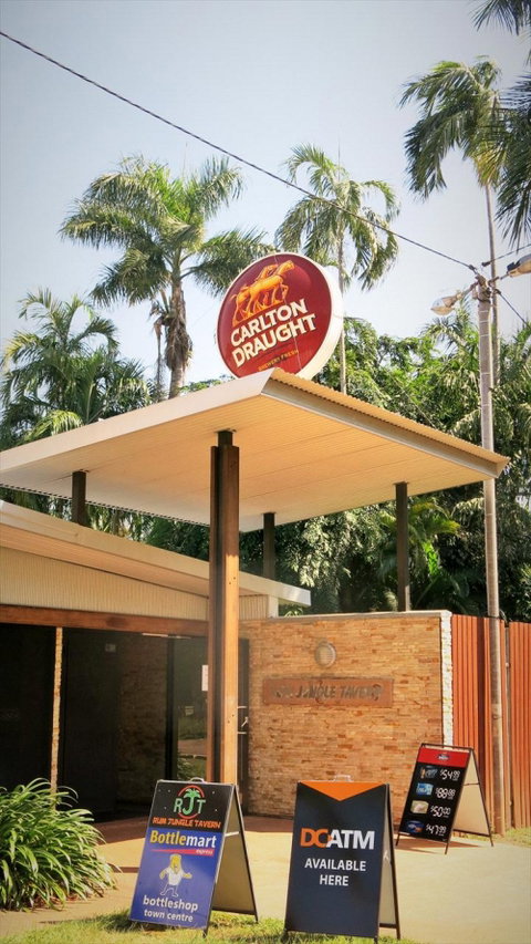 Rum Jungle Tavern - Foster Accommodation 3