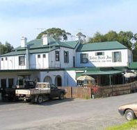 Robin Hood Hotel - Foster Accommodation