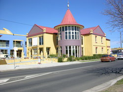 The Wicklow - Foster Accommodation 1