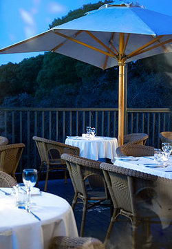 The Paradise Hotel - Foster Accommodation 1