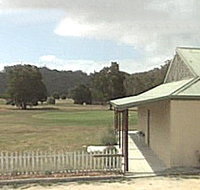 St Helens Golf Club - Foster Accommodation
