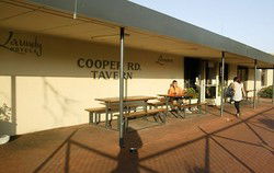 Yagoona Tavern - Foster Accommodation 0