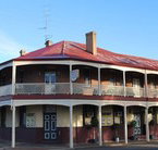 Brookton Club Hotel - Foster Accommodation