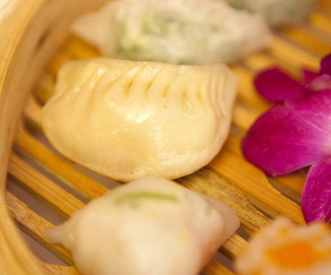 East Ocean Restaurant - Foster Accommodation 3