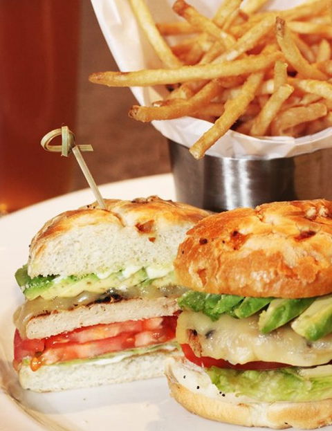 Yardhouse Bar & Brasserie - Foster Accommodation 0