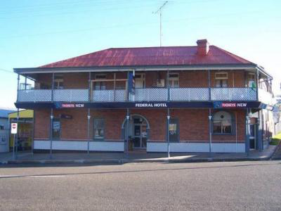 Federal Hotel - Foster Accommodation 3