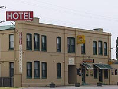 Imperial Hotel - Foster Accommodation 0