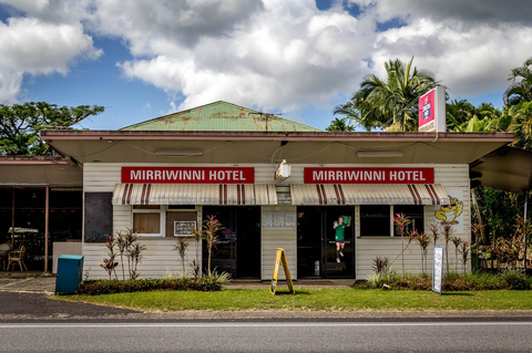 Mirriwinni Hotel - Foster Accommodation 5