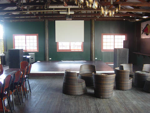 O'Dowd's Irish Pub - Foster Accommodation 2