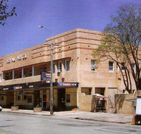 Royal Hotel - Foster Accommodation