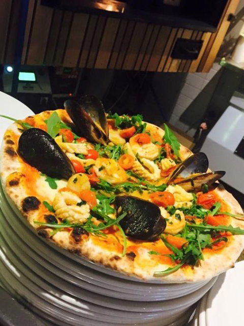 Pier 71 Bar E Cucina - Foster Accommodation 3