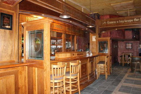 PJ Gallagher's Irish Pub Enfield - Foster Accommodation 2