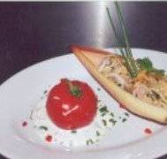 Tran's Restaurant - Foster Accommodation