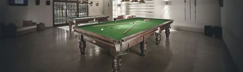 Game Room Billiards - Foster Accommodation 3