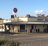 Romsey Hotel - Foster Accommodation