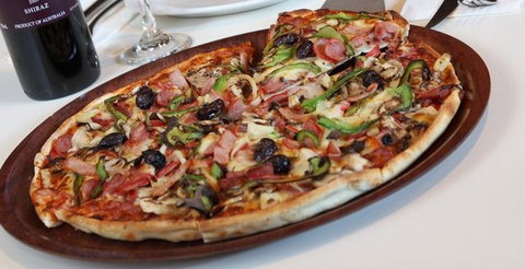 Jags Ristorante - Foster Accommodation 0