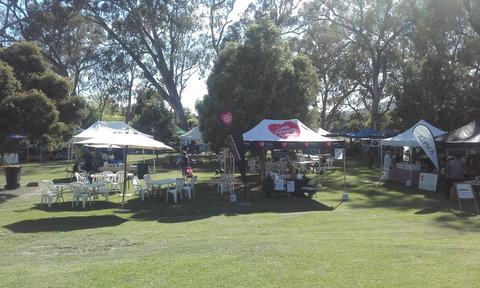 Euroa Village Farmers' Market - Foster Accommodation 2