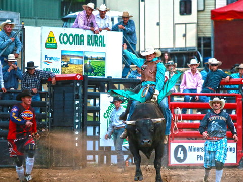 AgriWest Cooma Rodeo - Foster Accommodation 0