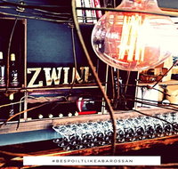 o'ne music LIVE MUSIC  Z WINE Cellar Door  Wine Bar - Foster Accommodation