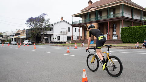 Quarry Mining Maitland Triathlon - Foster Accommodation 2