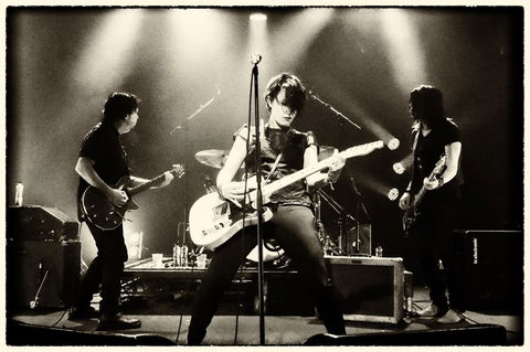 Red Hot Summer Tour - Batemans Bay - Foster Accommodation 2