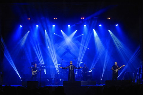 Echoes Of Pink Floyd: A Journey Through Time - Foster Accommodation 0