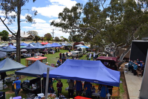 Nhill Lions Community Market - Foster Accommodation 1