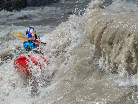 Paddling Film Festival 2020 - Sunshine Coast (Nambour) - Foster Accommodation 2