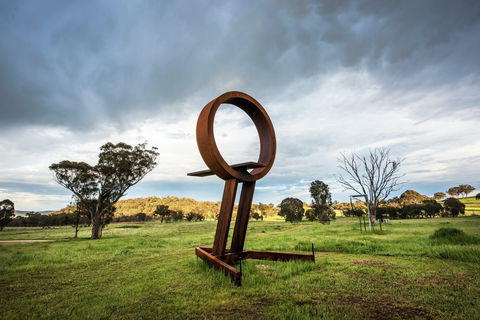Sculptures In The Garden - Foster Accommodation 2