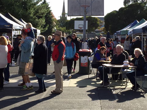 South Geelong Farmers Market - Foster Accommodation 1