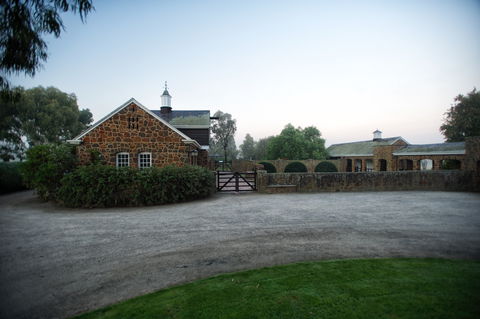 Sunday At Cruden Farm - Foster Accommodation 2