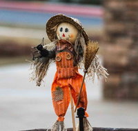 Tamborine Mountain Scarecrow Festival - Foster Accommodation
