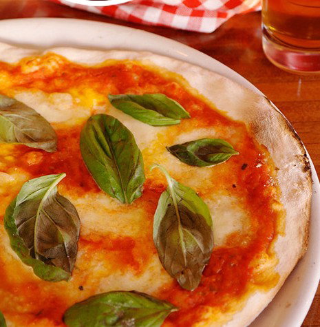 Puntino Trattoria - Foster Accommodation 2