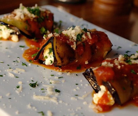 Puntino Trattoria - Foster Accommodation 5