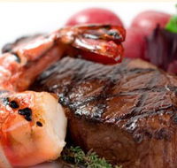 Vinnies Ristorante - Foster Accommodation