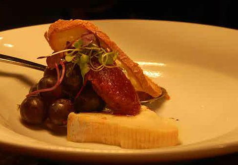 Aquacotta Italian Restaurant - Foster Accommodation 3