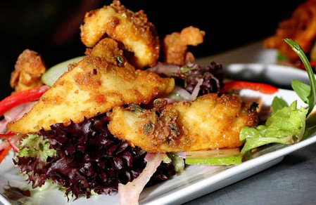 Restaurant 22 - Foster Accommodation 0