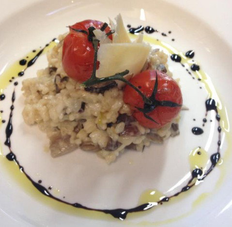 Restaurant 22 - Foster Accommodation 3