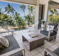 Island Views - Foster Accommodation