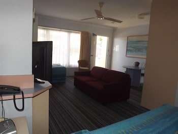 Golden Sands Motor Inn Forster - Foster Accommodation 5