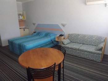 Golden Sands Motor Inn Forster - Foster Accommodation 3
