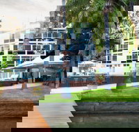 Metro Mirage Hotel Newport - Foster Accommodation