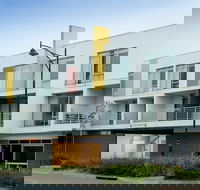 Mawson Lakes Hotel  Function Centre - Foster Accommodation