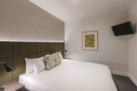 Adina Apartment Hotel Melbourne - Foster Accommodation 6