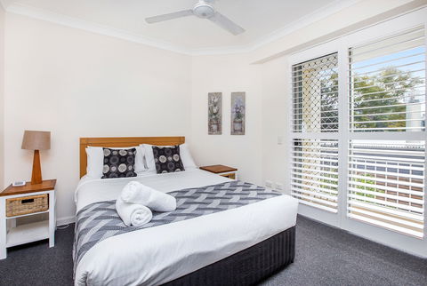 Bridgewater Terraces - Foster Accommodation 5