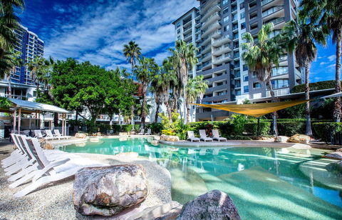 Bridgewater Terraces - Foster Accommodation 1