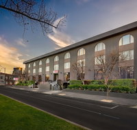 Best Western Plus Travel Inn Hotel - Foster Accommodation