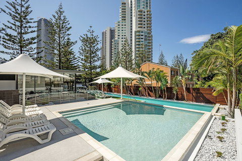 Ultra Broadbeach - Foster Accommodation 1