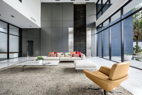 Ultra Broadbeach - Foster Accommodation 2