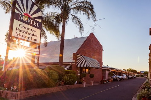 Country Pathfinder Motor Inn - Foster Accommodation 4